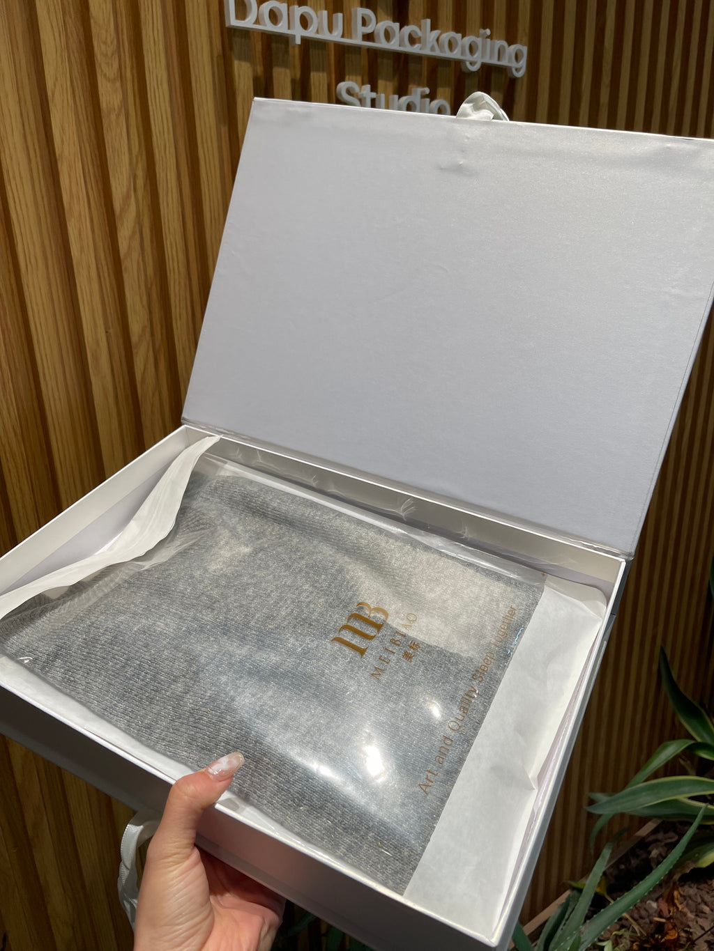 Dape Premium Custom Rigid Gift Boxes - Wholesale & Customization