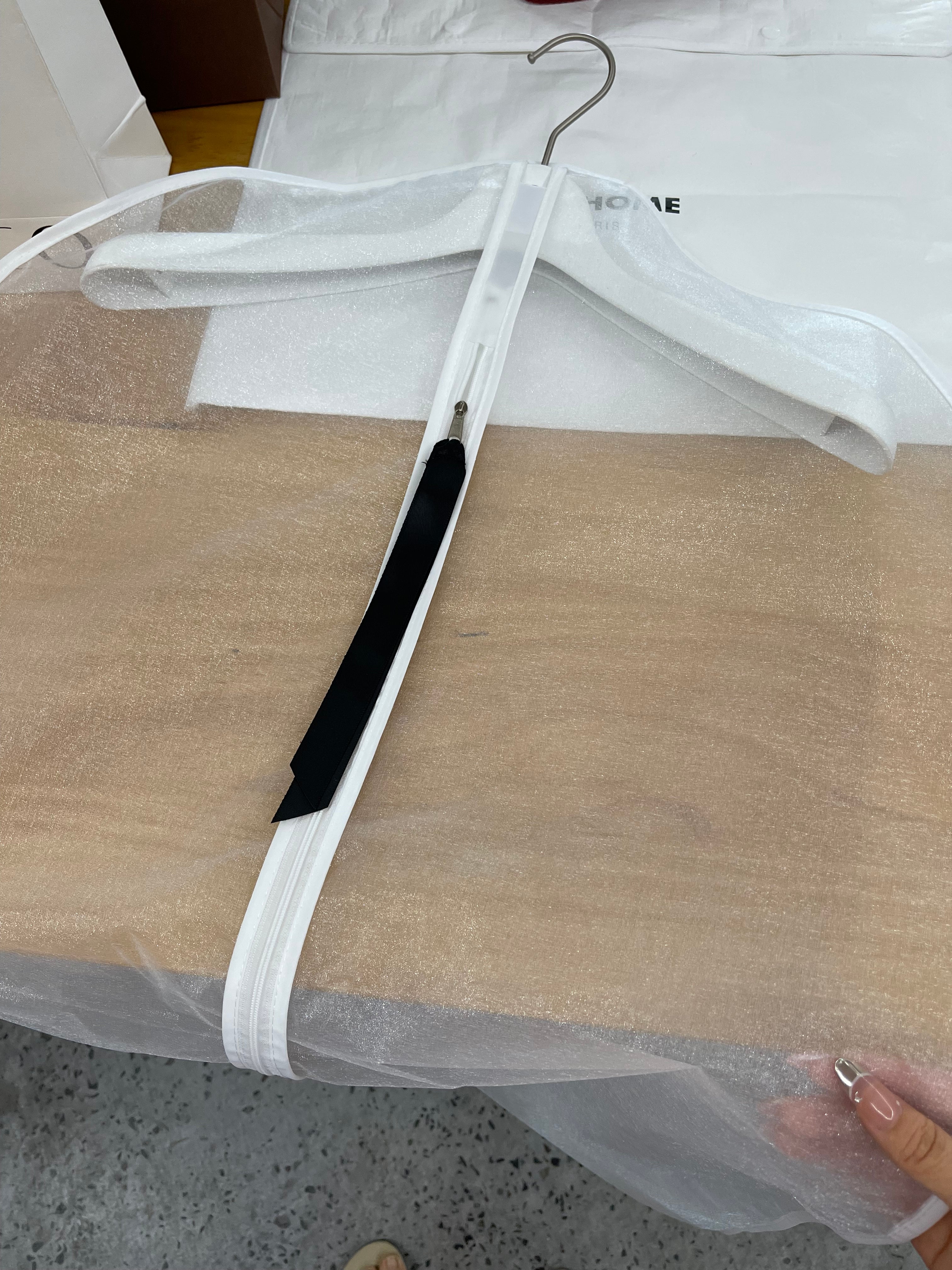 Dape Custom Organza Garment Bag