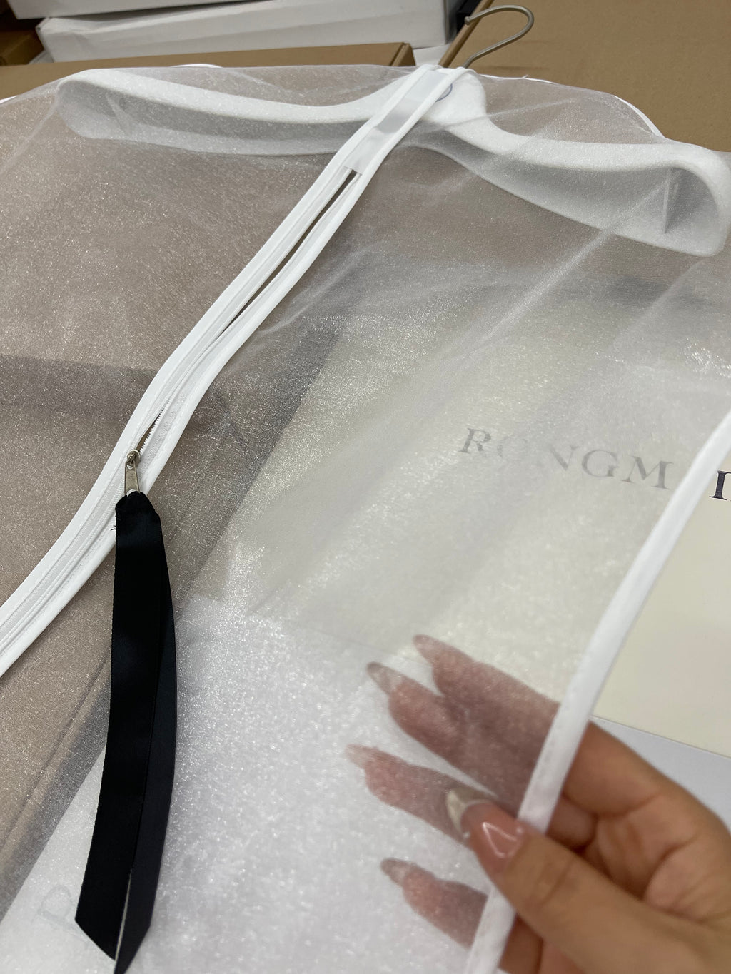 Dape Custom Organza Garment Bag